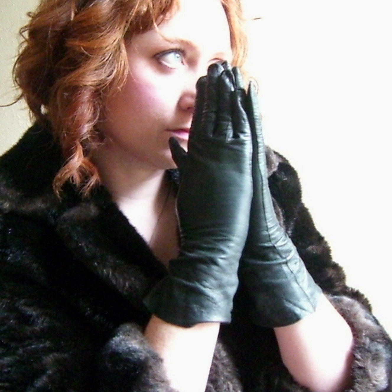 Vtg GLOVES Black LEATHER 