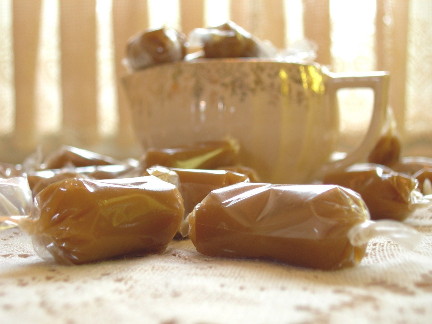1/2 lb Vanilla Homemade Caramels 8 oz