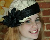 Retro 1920's FLAPPER Style CLOCHE Hat by Mr Charles circa 1980