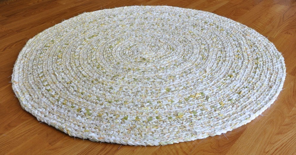 EKRA Custom Made Round Crochet Rug 3 ft in diameter