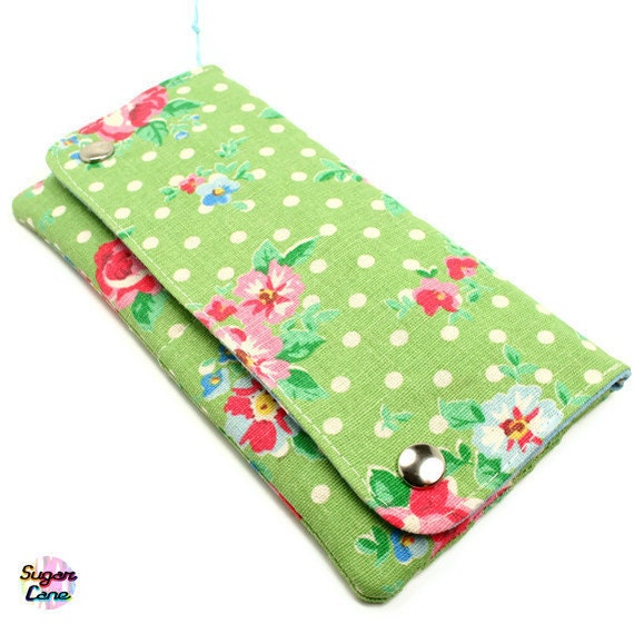 Multi Pocket Organizer Wallet Plus - Rosie Rosie