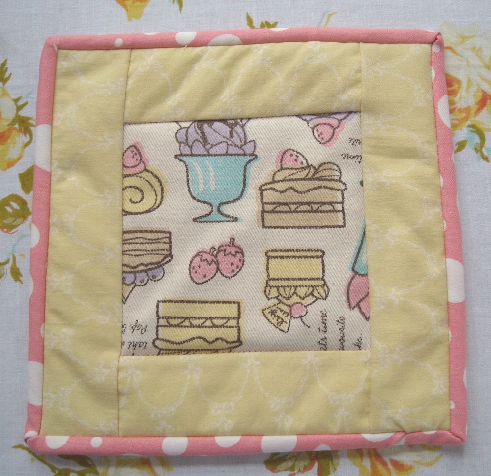 Sweet kitchen potholders - set of two