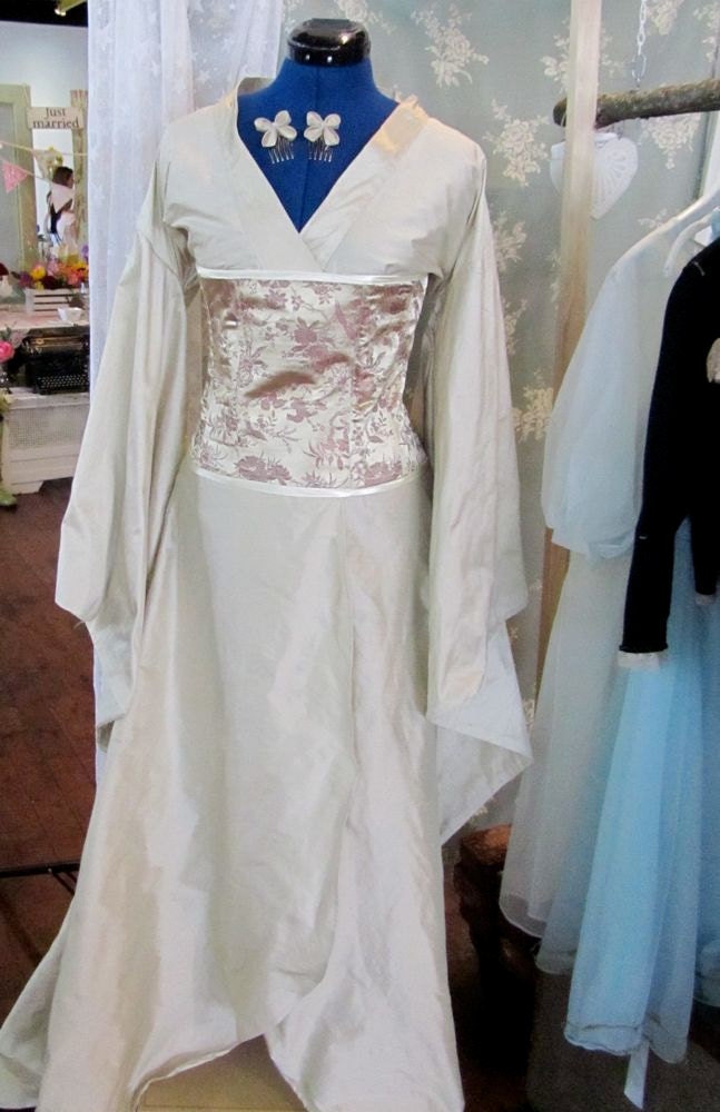 Silk Kimono and Corset set Alternate Wedding Dress Boho Wedding Offbeat Bride