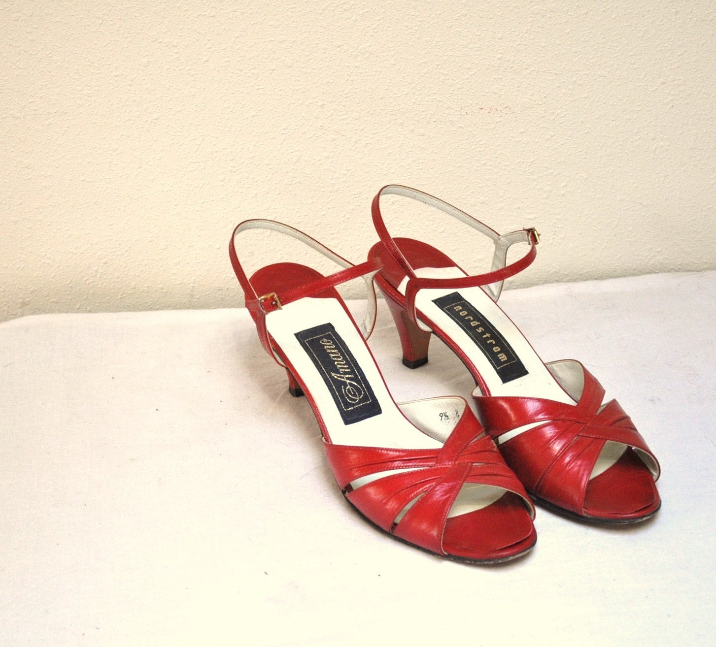 VINTAGE RED BOMBSHELL HEELS / Strappy Leather Sandal Toe Stilettos / Nordstrom 9/9.5