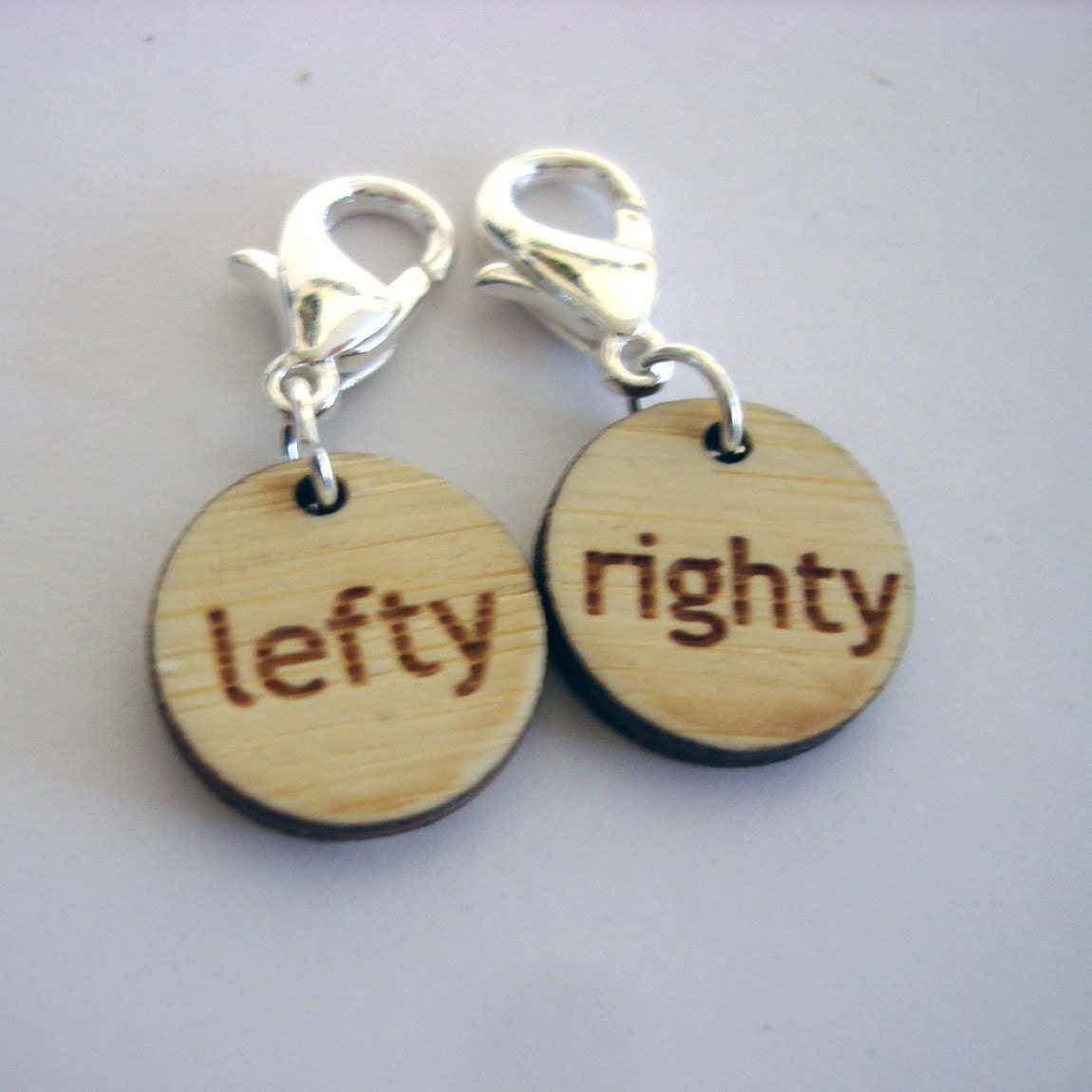 Left and right clasped markers - bamboo