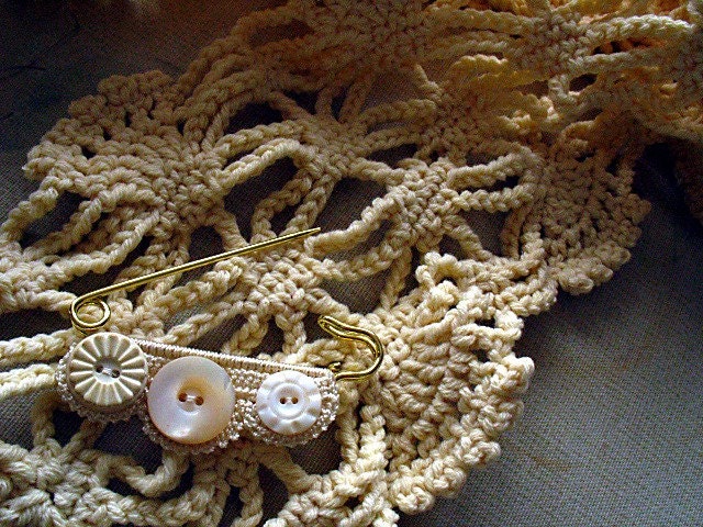 CHRISTMAS IN JULY SALE HALF PRICE Scarf Crocheted in Lacey Motif with Dirty Button Scarf Pin in Vanilla Bean