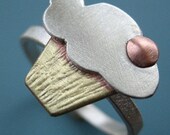 Cupcake Ring