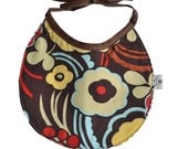 HOLLYWOOD MOCHA Baby or Toddler Twist Bib