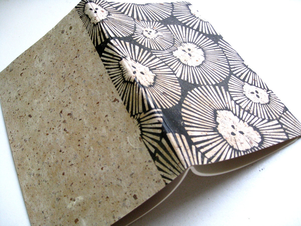 NOTEPAD MOLESKINE JOURNAL - Graph Paper - Chrysanthemum - Stationery