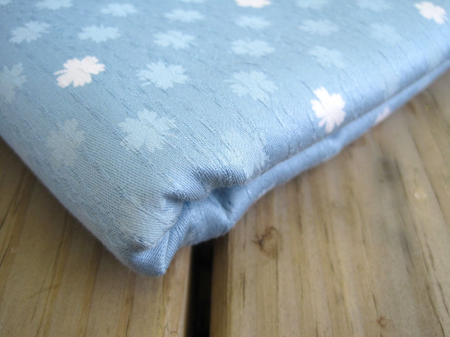 Vintage Home Dec Fabric Blue and White 4 Yards