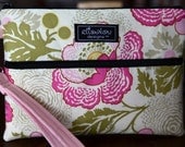Kindle / Nook / eReader / Sony / Padded Wristlet / Pouch / Bag / Poppies