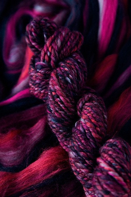 THE VIXEN semi solid textured tweed Merino roving or top for spinning or felting 4 oz. Limited quantity.