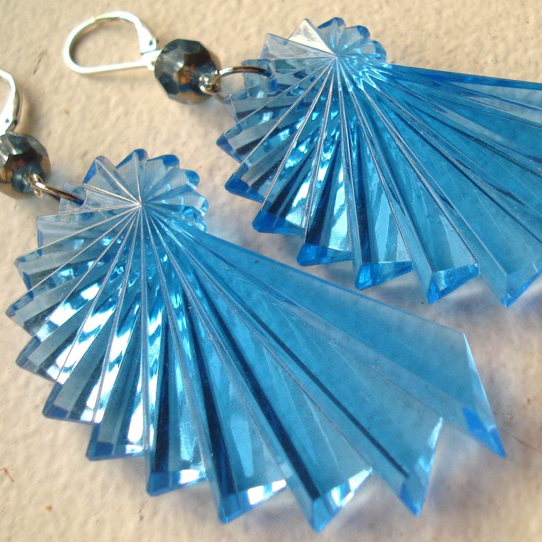 Neon Nautilus Earrings - Royal Blue