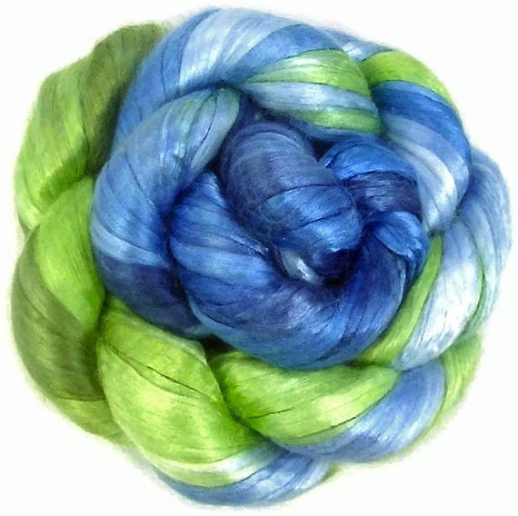Handpainted Bombyx Silk Roving - 2 oz. VANCOUVER - Spinning Fiber