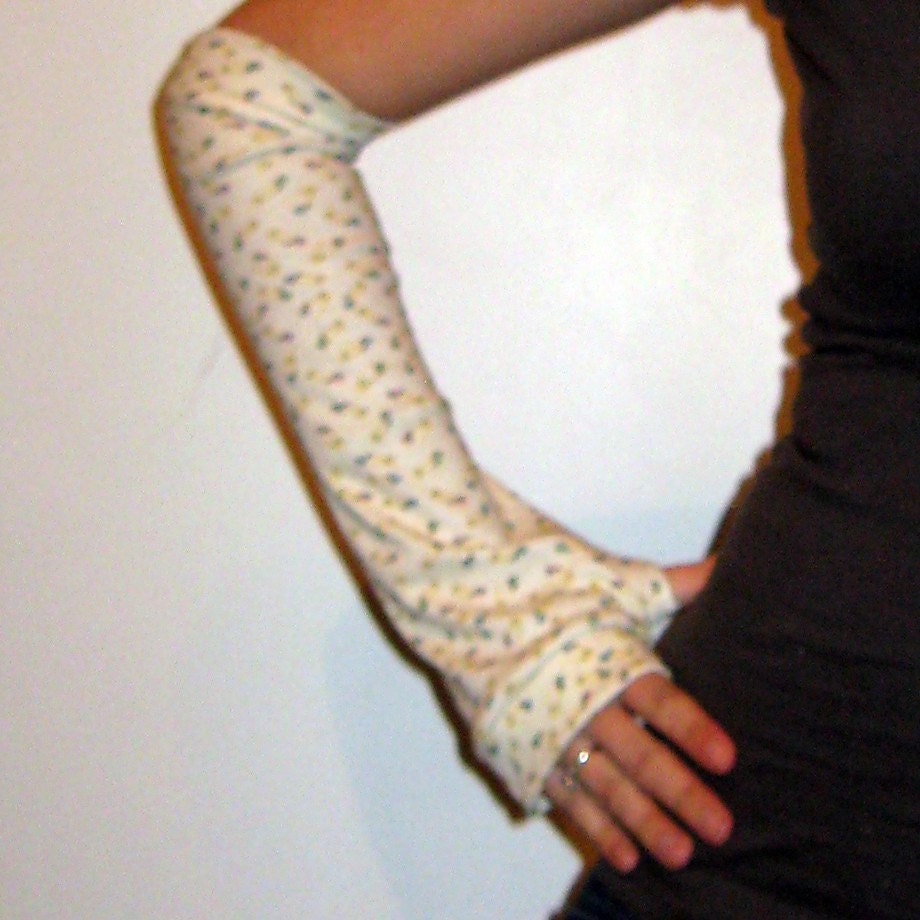 Light Yellow Safety Pin Arm Warmers