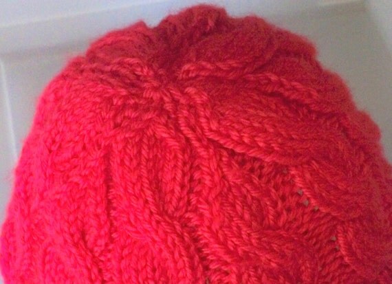 Newborn Baby Hand Knit Winter Hat  - Cabled - Red -  Soft and warm - Boy or Girl