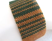 Honey and Clover Peyote Cuff (2182) - A Sand Fibers Creation