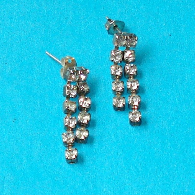 Vintage 1940s Silver Rhinestone Dangle Earrings