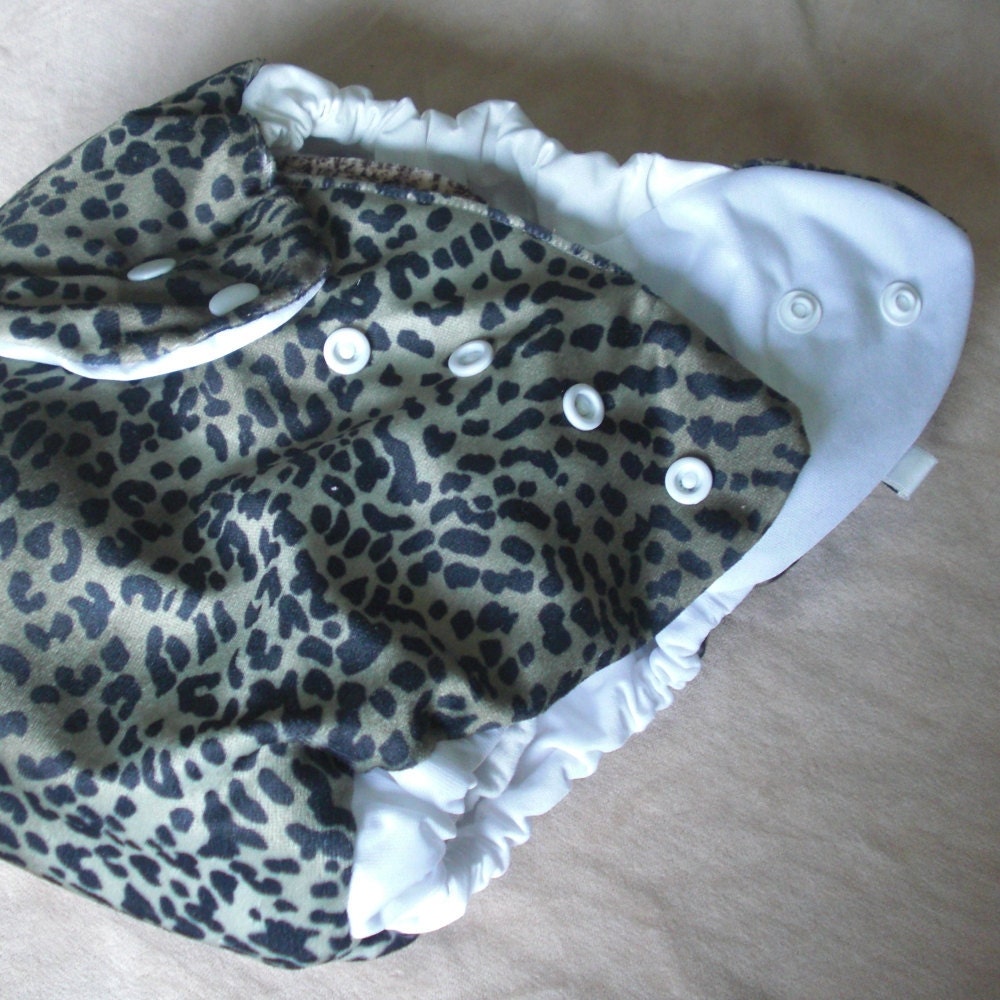 Cloth Diaper Cover, Green Leopard Print, no leaks