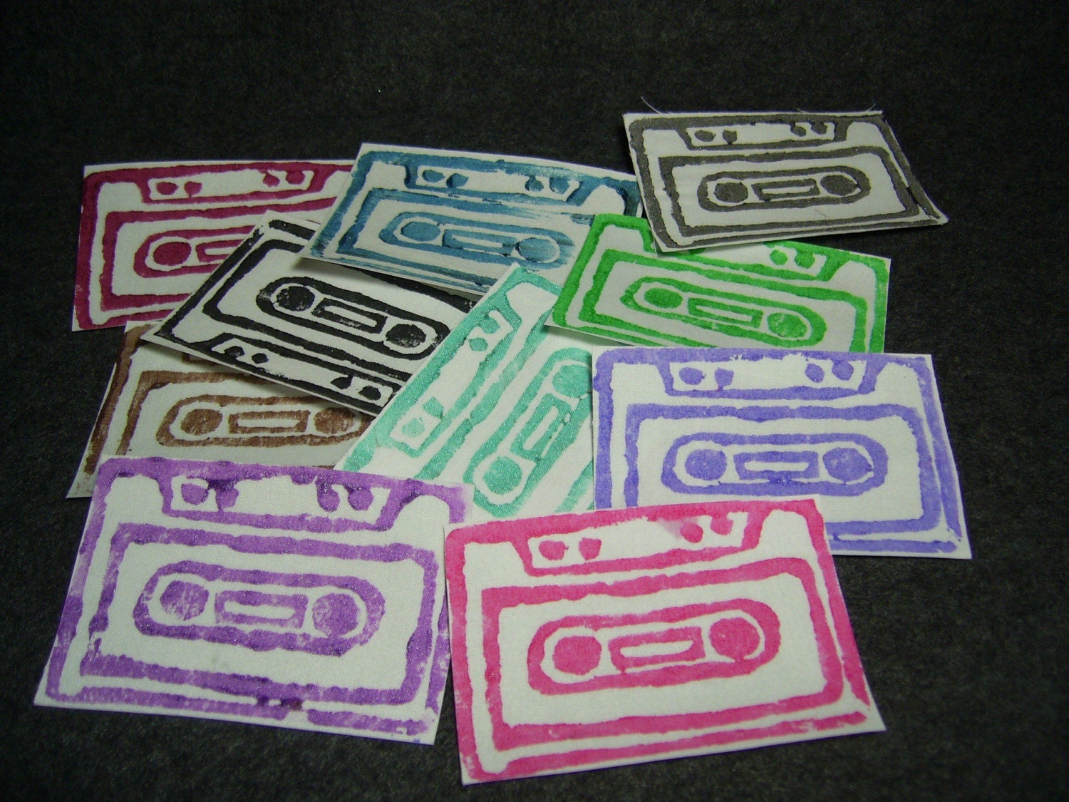 10 color 10 pack cassette patches.