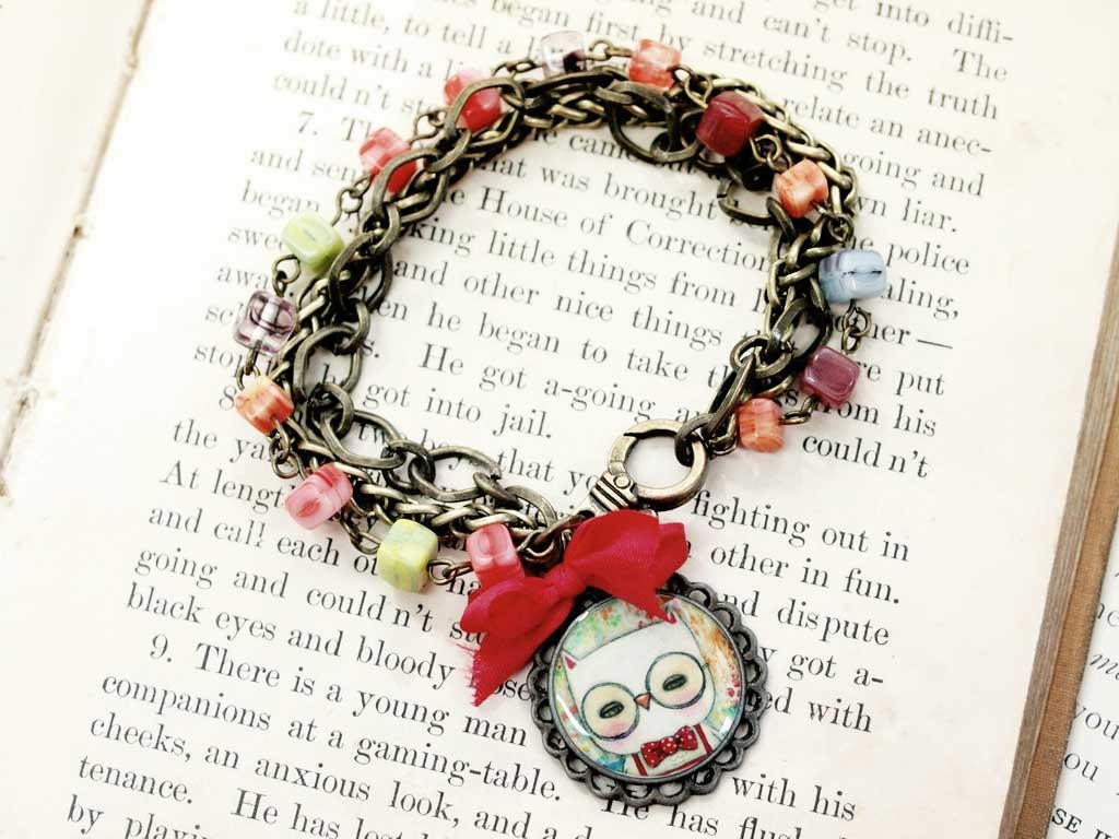 Leonardo the OWL - Original Ox Brass color Jewelry Bracelet Cameo by Danita