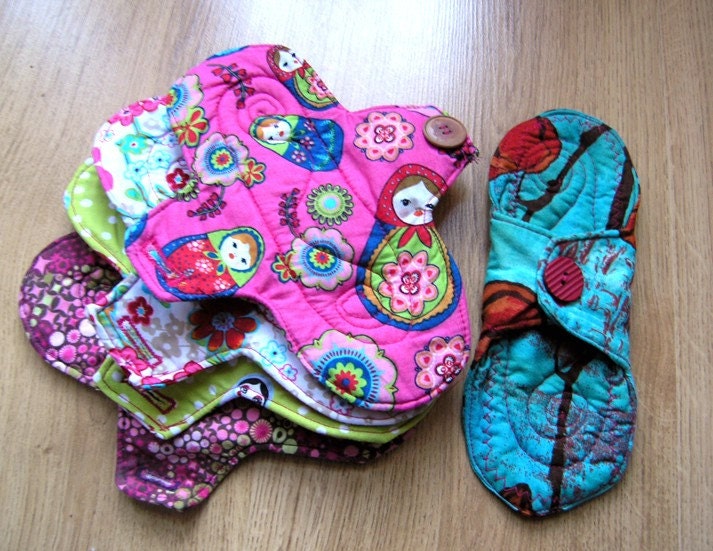 PDF sewing  tutorial pattern - Learn to make your own reusable cloth sanitary menstrual pads