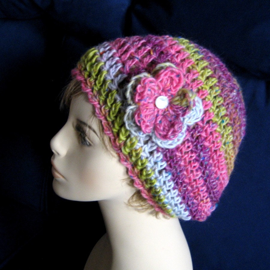 Crocheted Slouch Hat Ecofriendly Wool with Flower Clip