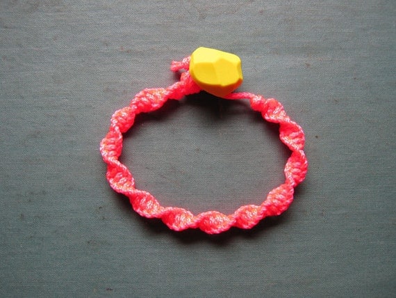 Neon Pink Friendship Bracelet Lemon Yellow Geo Bead Closure - Macrame