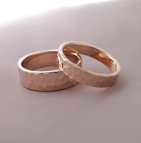 14k Rose Gold Wedding Rings - Hammered - Recycled Gold - 4 and 6 mm Set of Two