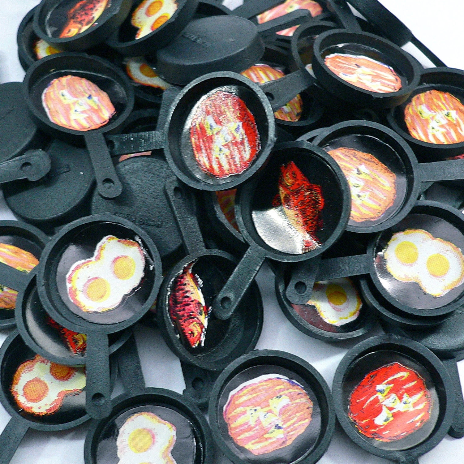 6pcs FRYING PAN CHARMS Fish Eggs Steak Hong Kong