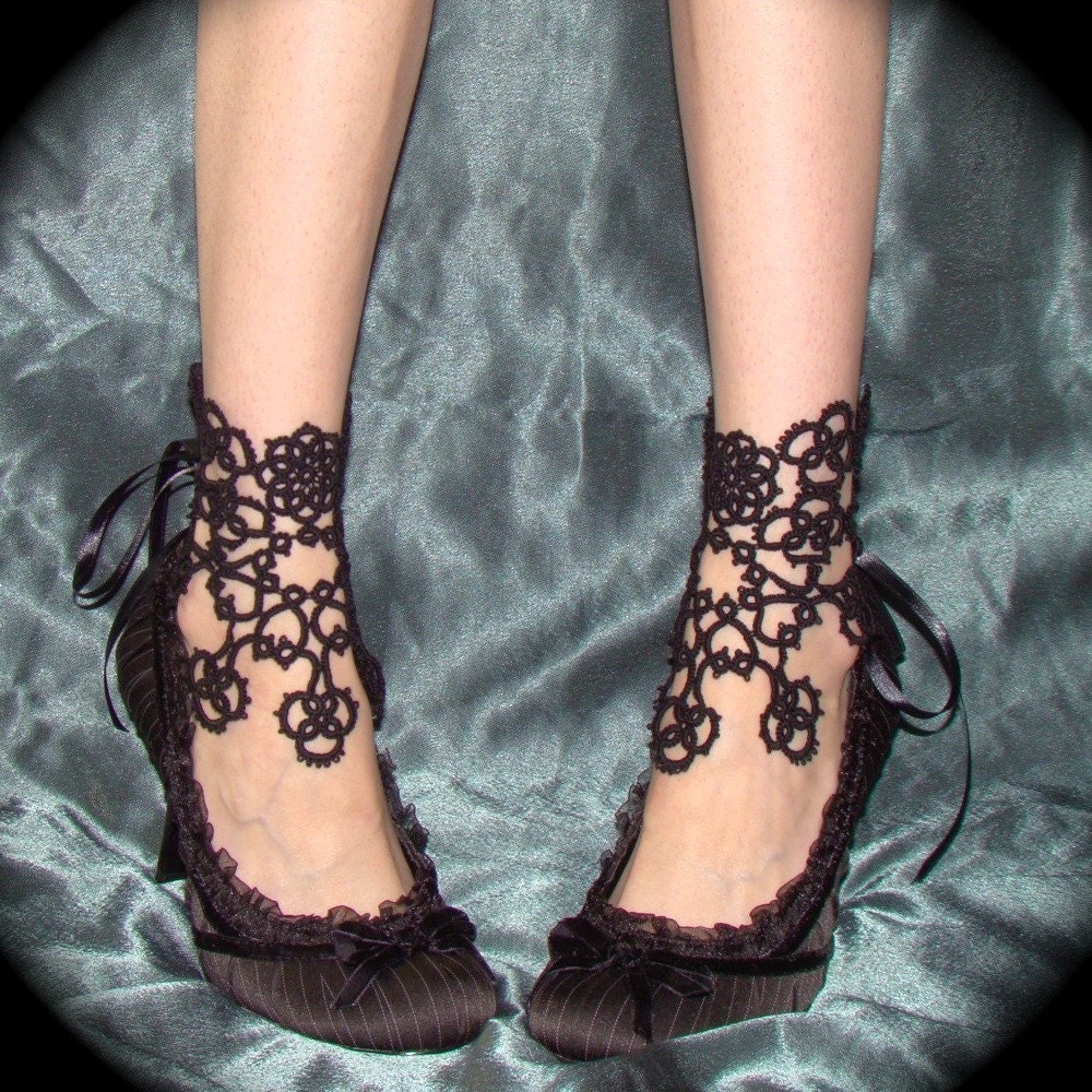 In Bloom Ankle Corsets - Tatted Lace Accessories