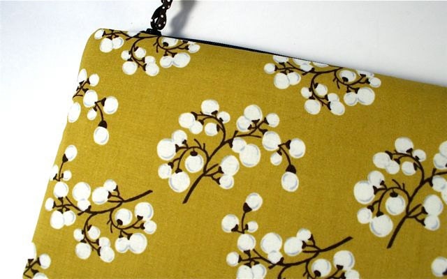 11 Inch Laptop Case Padded in Willow