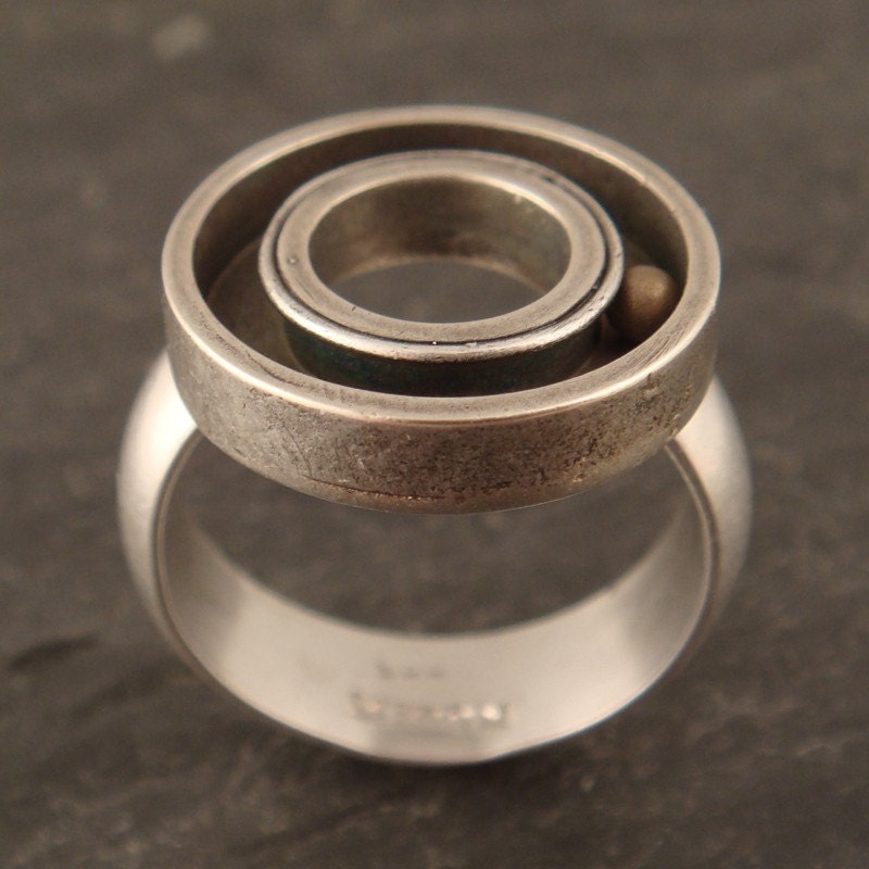 Round and Round Ring