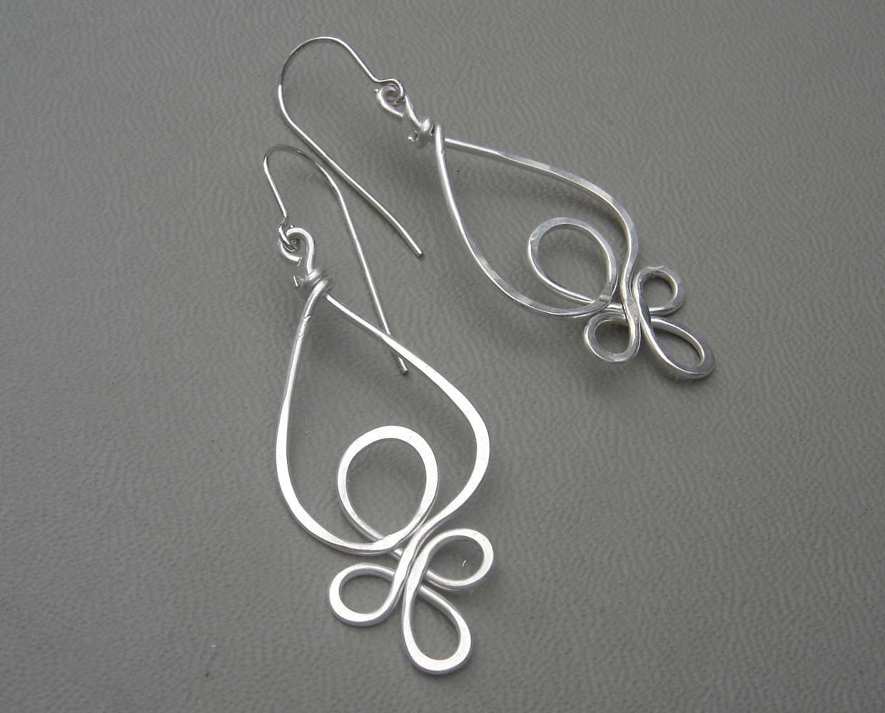Celtic Loops Sterling Silver Wire Earrings, Celtic Jewelry, Celtic Knot- Hammered Wire Dangle Earrings