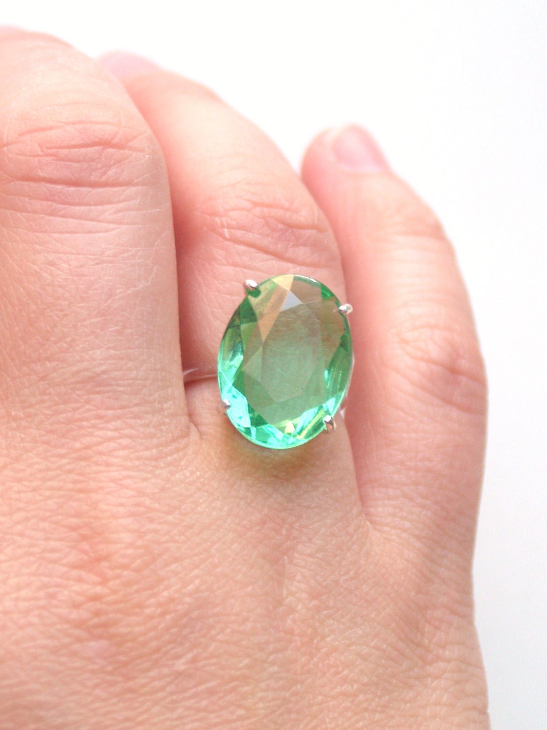 Vintage Green Glass Ring