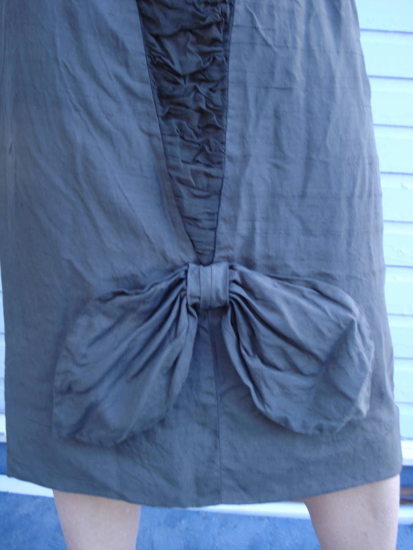 1960s Gray Silk Chiffon Cocktail Wiggle Dress by Anita Modes Size Medium