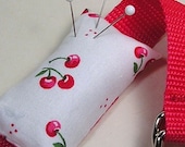 Wrist Emery Pincushion - Kitsch Cherries