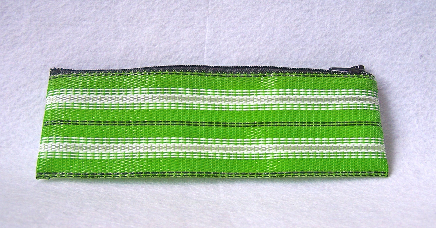 pouch green stripe