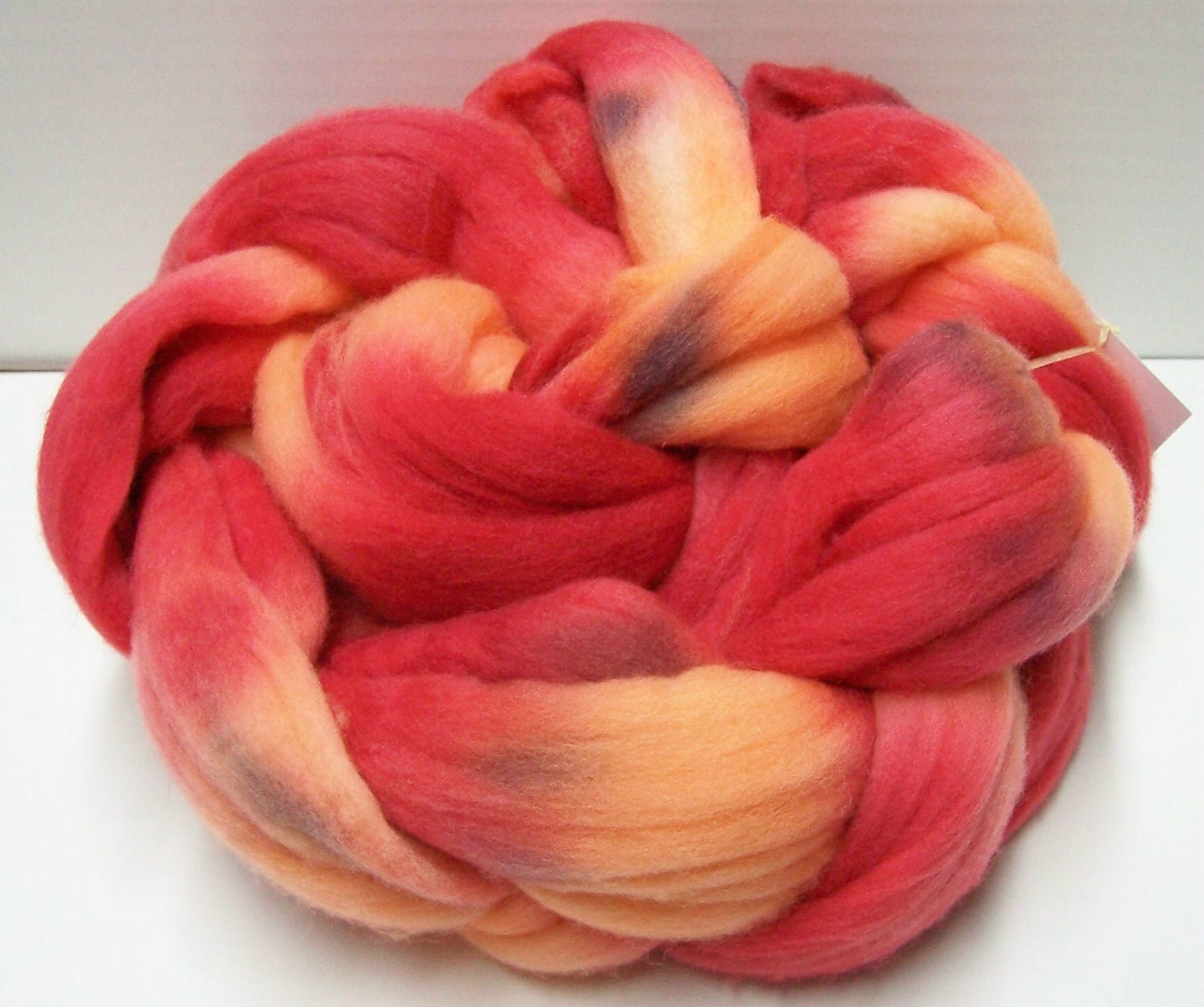 Roving Merino Handpainted 4 oz Colorway, Maine Lobstah