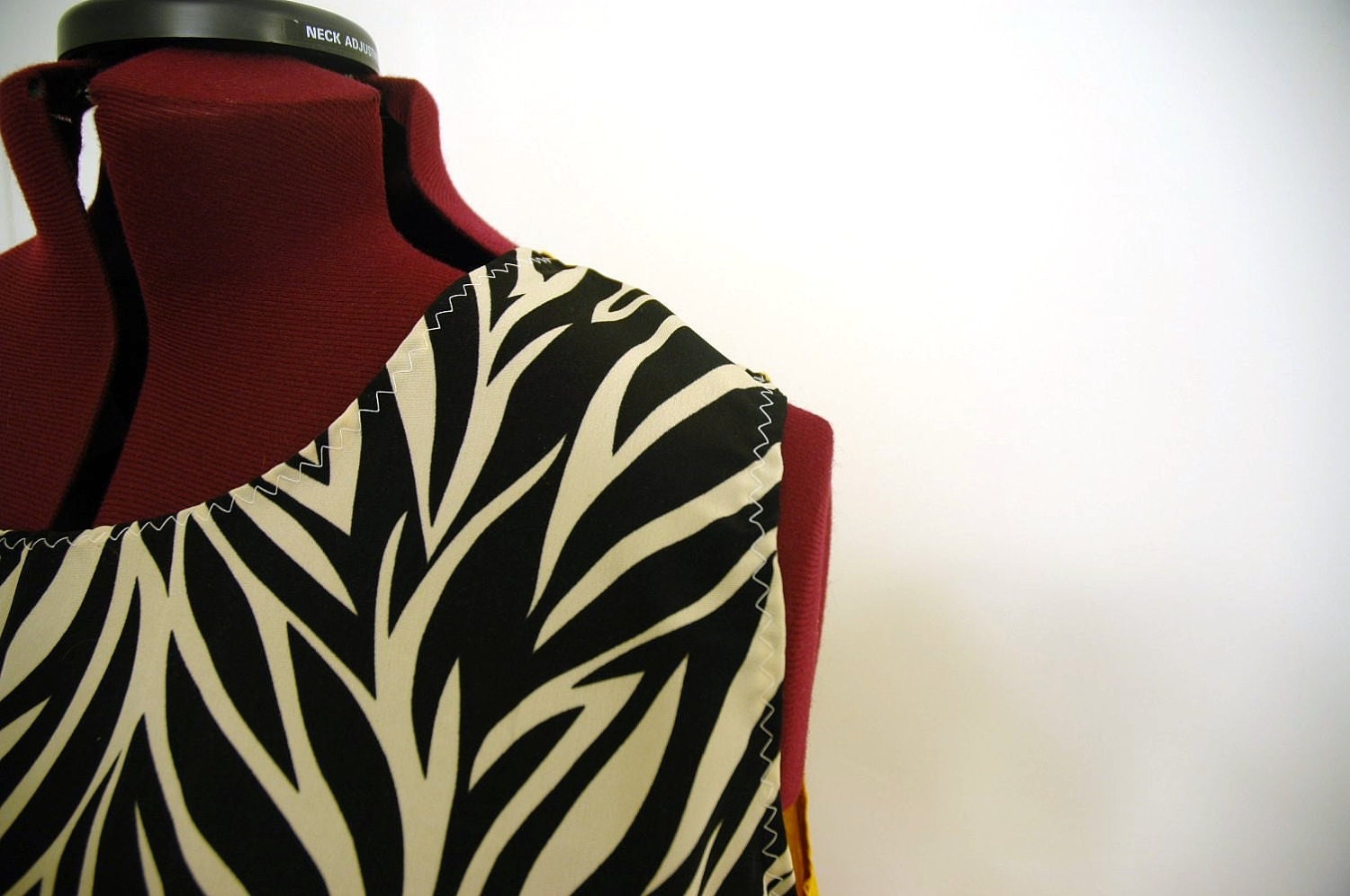 Zebra Golden Sleeveless Animal Print Top Tank Shell Plus Size 3-4x