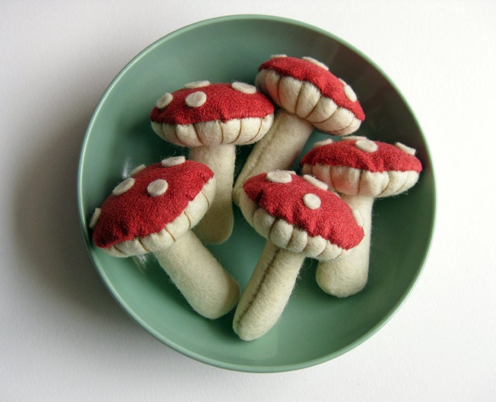 Tiny Mushroom Ornament in red