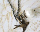 Swallow Bird With Pearl Necklace - pulpsushi