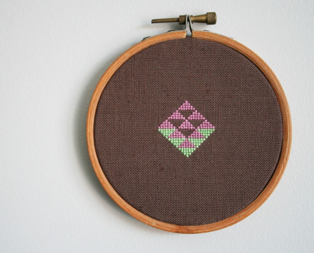 Diamond - Wall Wear