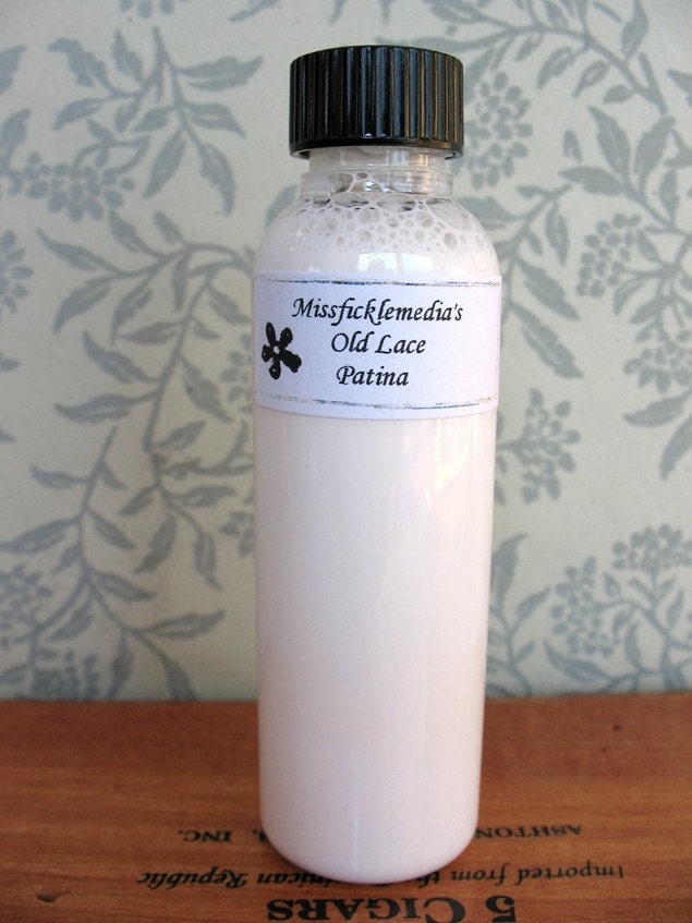 Old Lace - White Patina Solution
