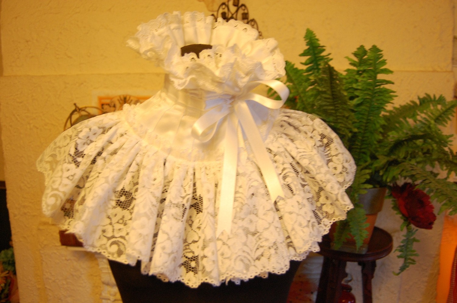 Victorian Edwardian Downton Abbey Steampunk Lace Collar Capelet LOST HORIZON Bridal Wedding Romantic Merchant Ivory Burlesque Gothic Loilita