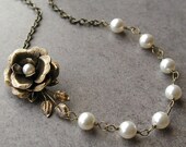 Rose Jardin. Vintage Rose and Swarovski Pearl Necklace