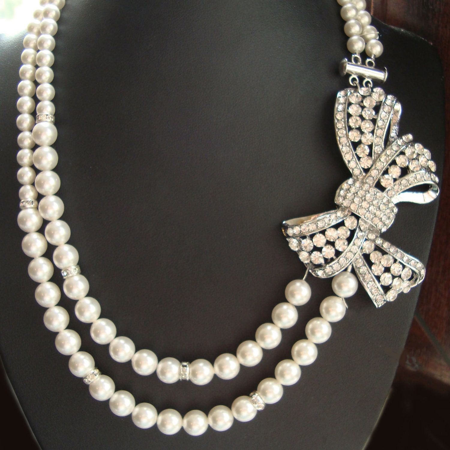 Vintage Style Pearl Bridal Necklace, Rhinestone Bow Wedding Necklace, Art Deco Style Wedding Jewelry, Ivory White Pearl Bridal Jewelry, LOLA