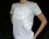 SALE  wahoo5 Lt grey Womens T shirt only Small
