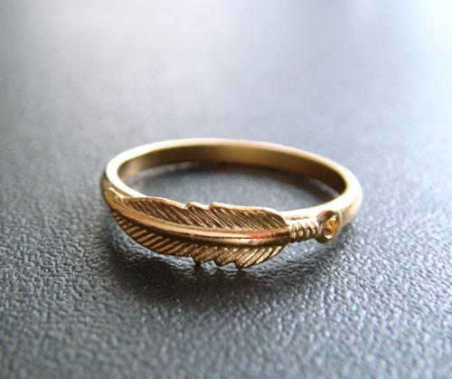 single feather . silver . navajo inspired ring