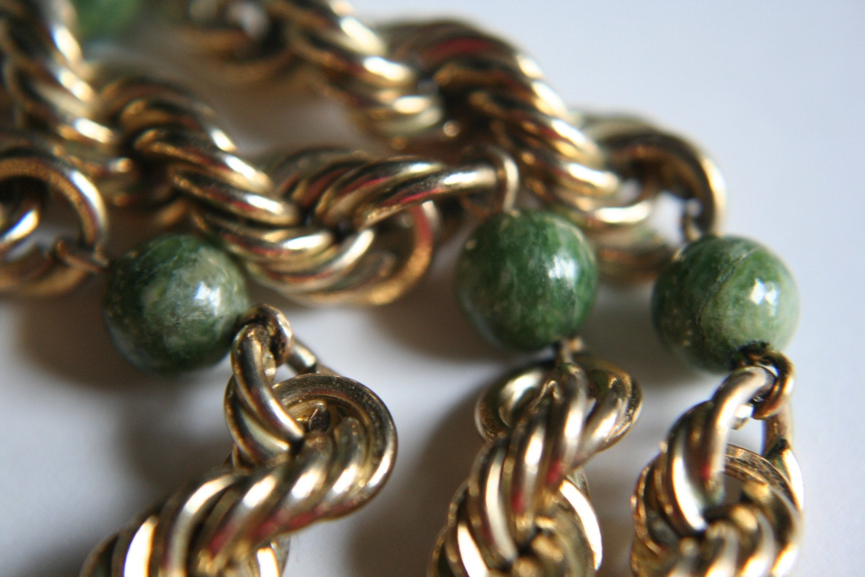 Vintage Green Jade Choker Necklace 15 Inches Long